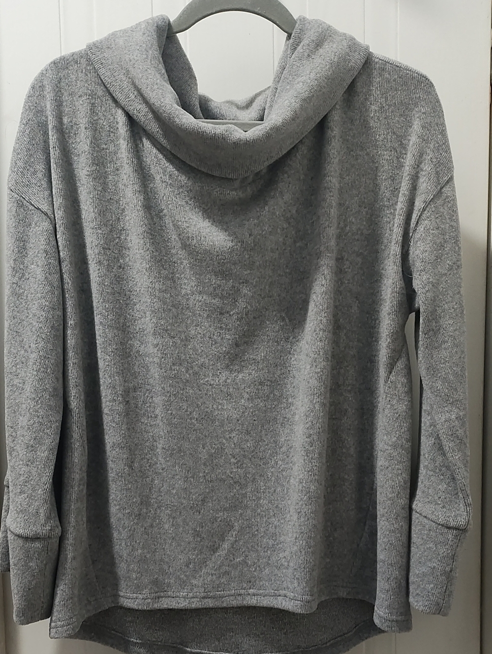 Apt. 9 Gray Cowl Neck Pullover Sweater